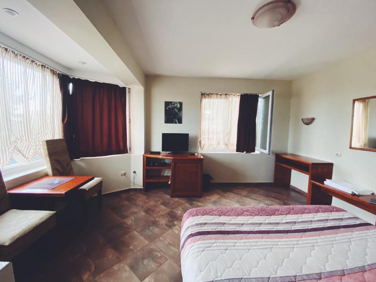 Hotel Fancy 소피아 외부 사진